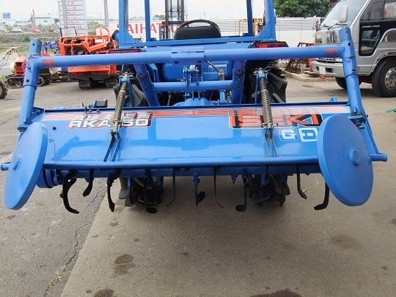 中古イセキトラクター