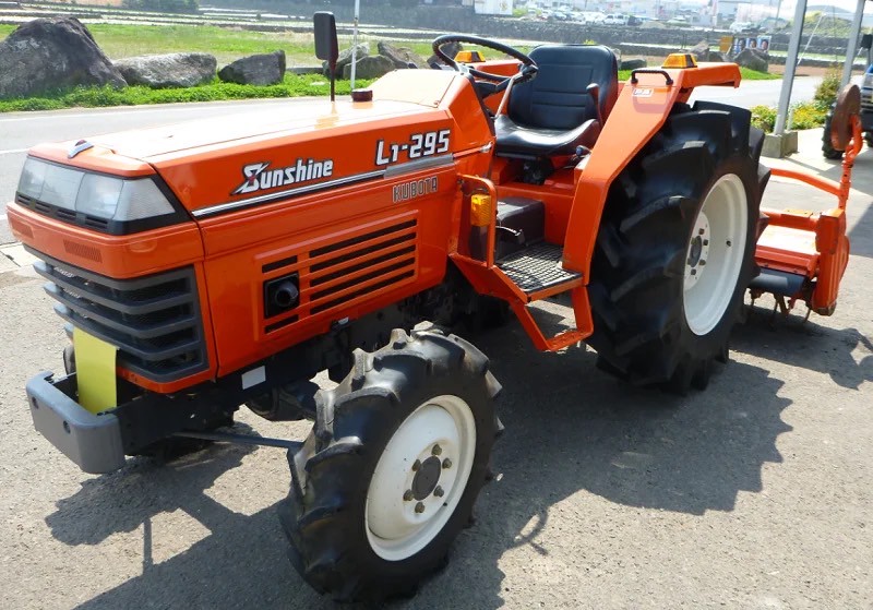 中古農機クボタトラクター