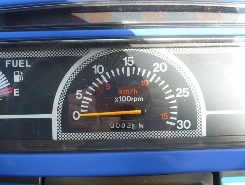 中古イセキトラクタＴＨＳ１６ＵＫＸＺ