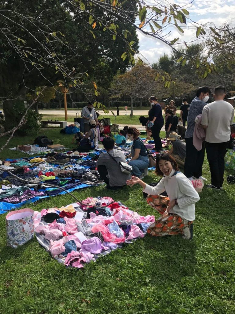 シェアリングマーケット